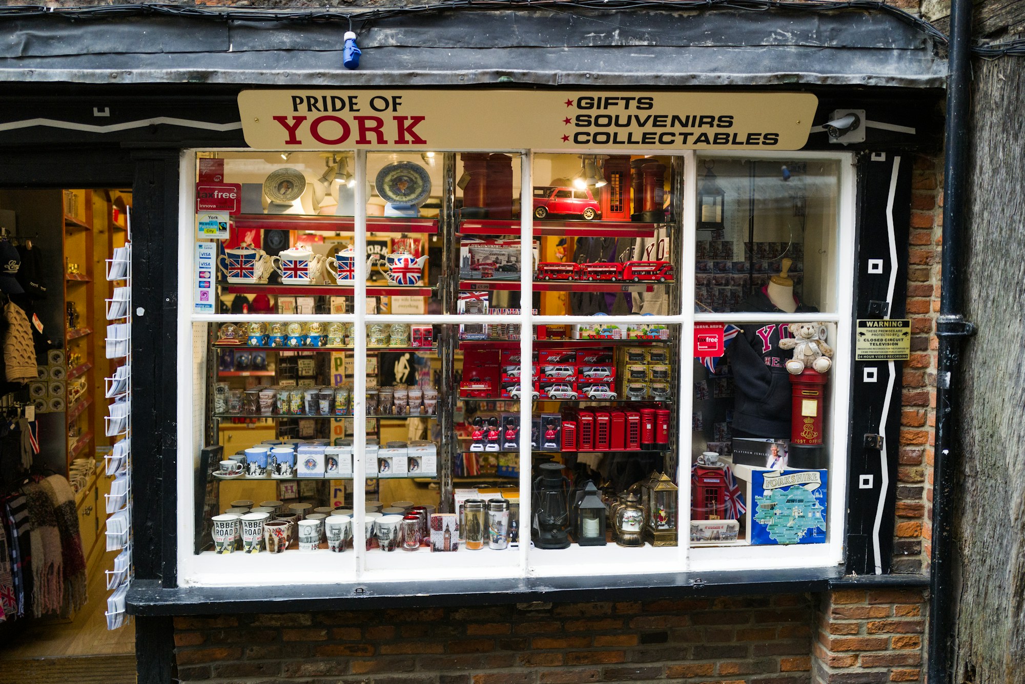 Shops, salons and independents
